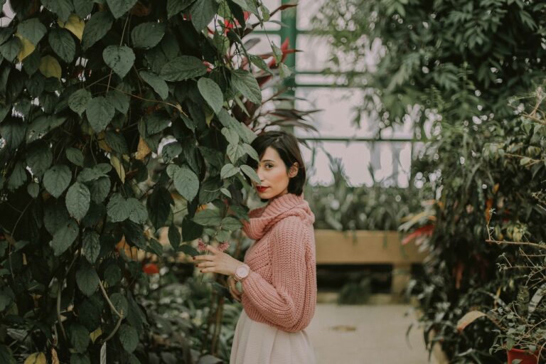 Fashion and Sustainability: Carbon Footprint of Fast Fashion vs. Sustainable Fashion